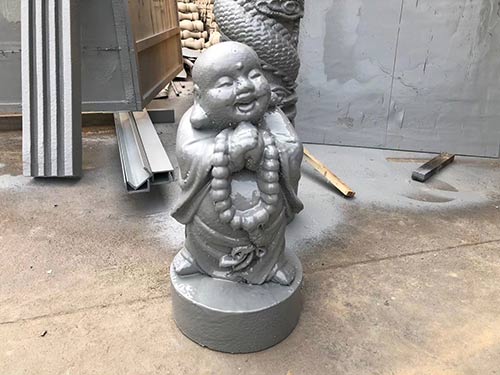 泡沫雕塑硬化